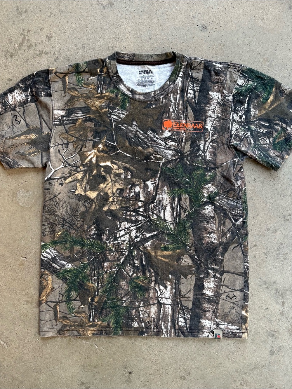 Russell Outdoors Camo T-Shirt Men's Medium Elenbaas Hardwood Inc.